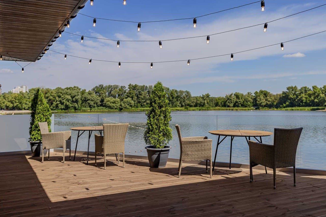 Galera Resort - Ресторан на воді image 10