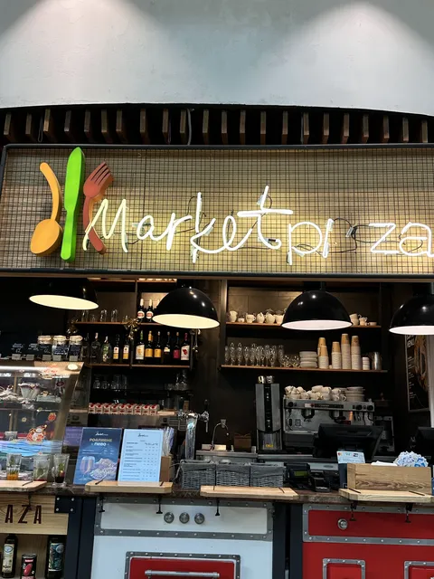 MarketPlaza image 3
