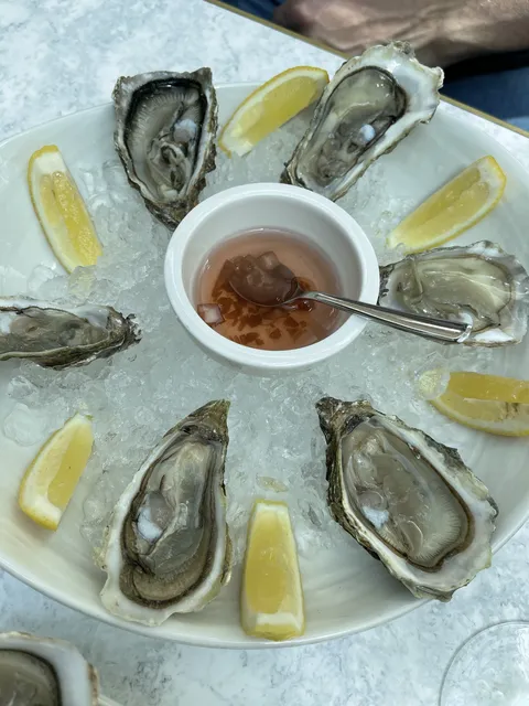 Cava Oyster Bar image 2