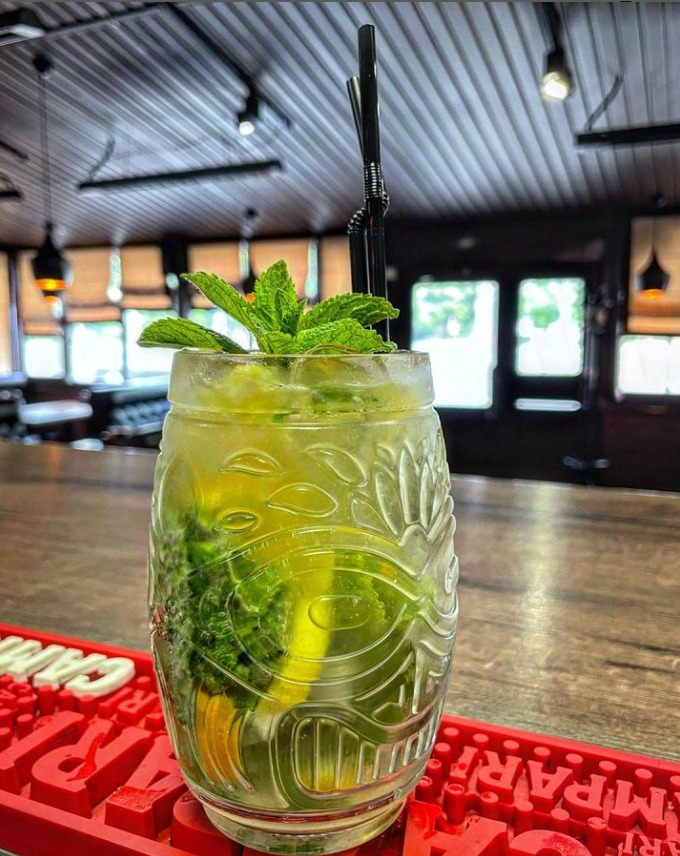 Kyiv Siti Hrylʹ Bar image 7