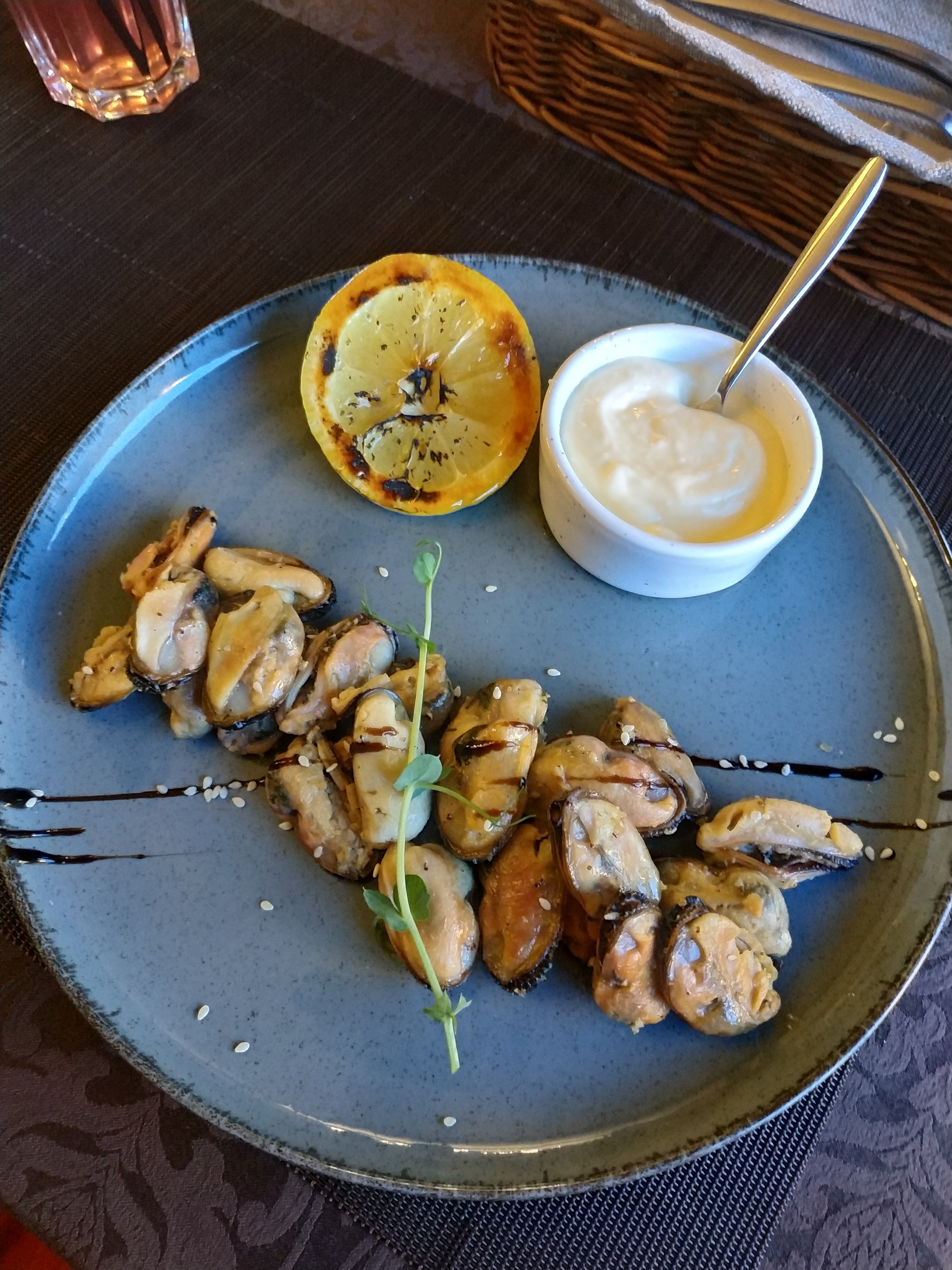 Kyiv Siti Hrylʹ Bar image 10