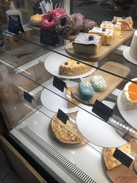 Slice image 4