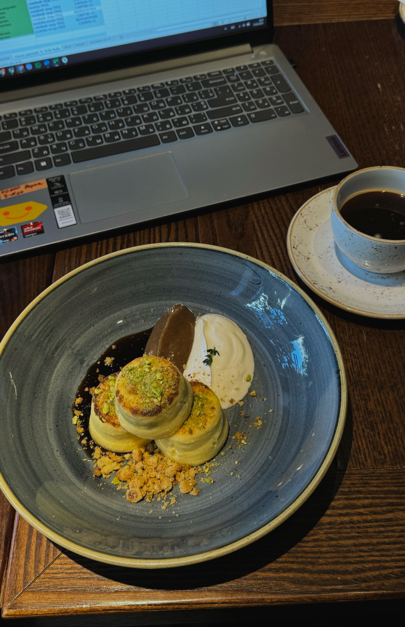 Smartass Kitchen & Bar image 4