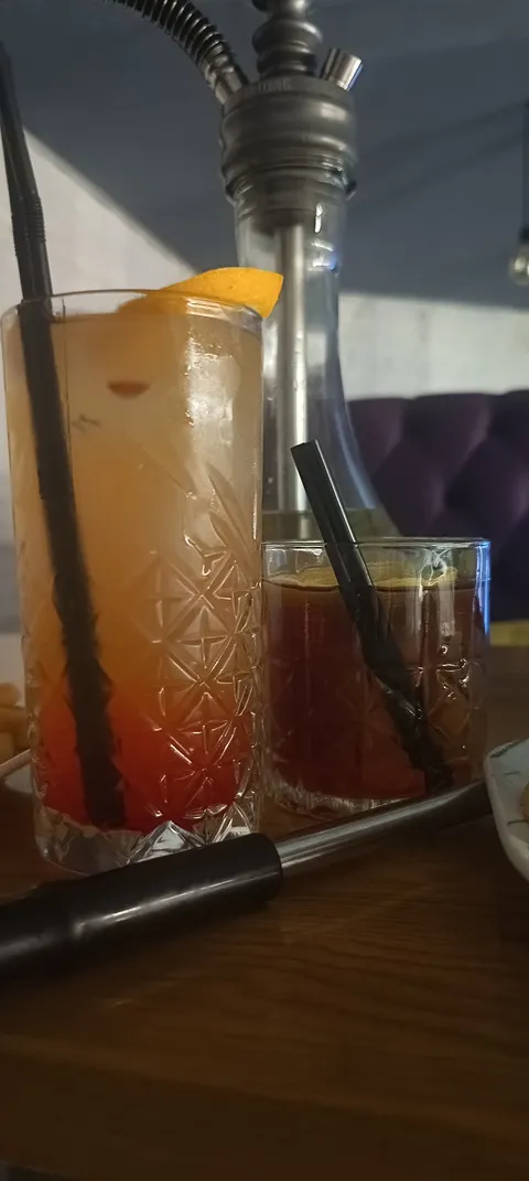 OOLONG TEA BAR image 5