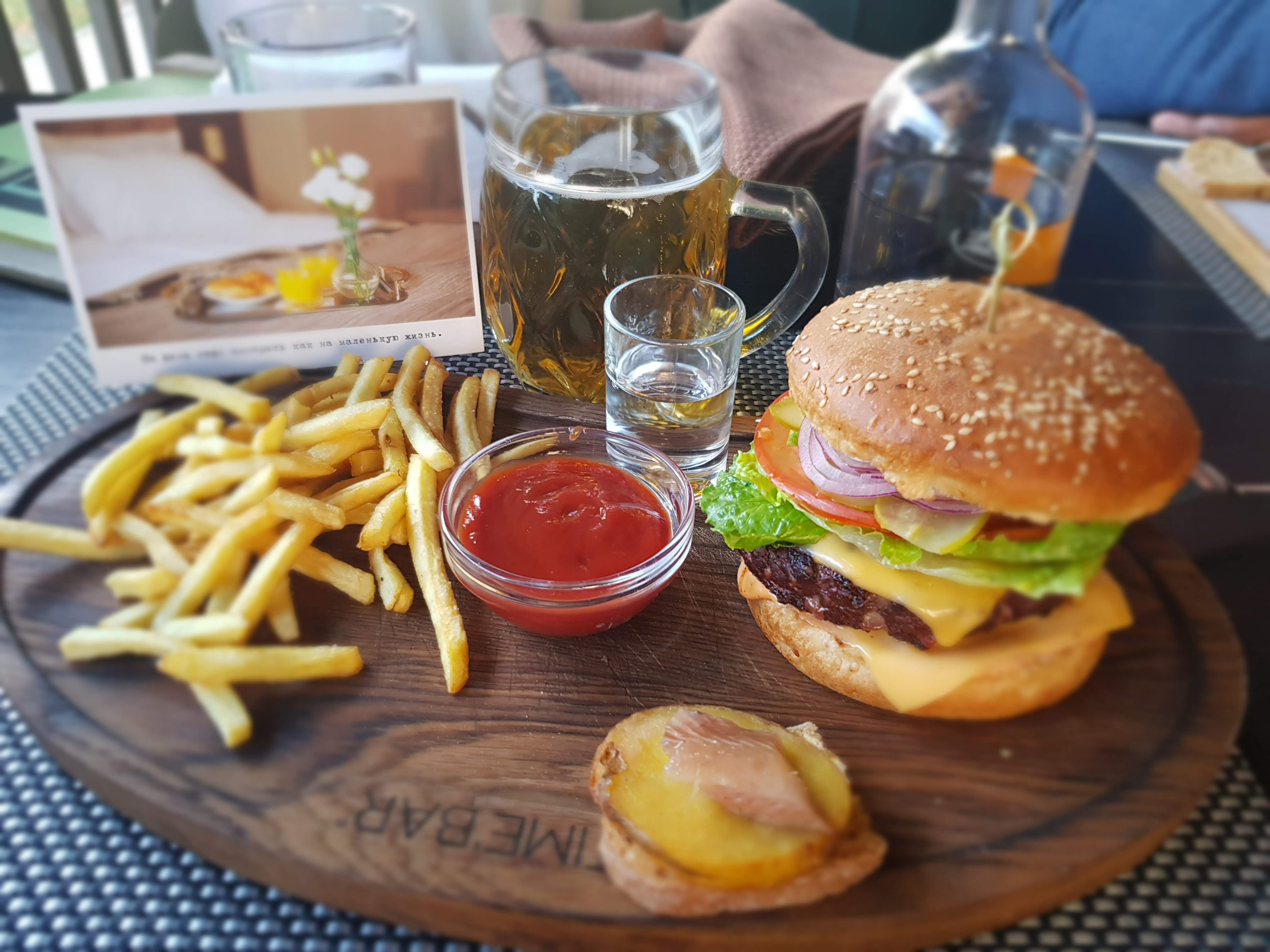 Ресторан-караоке Time Bar image 7