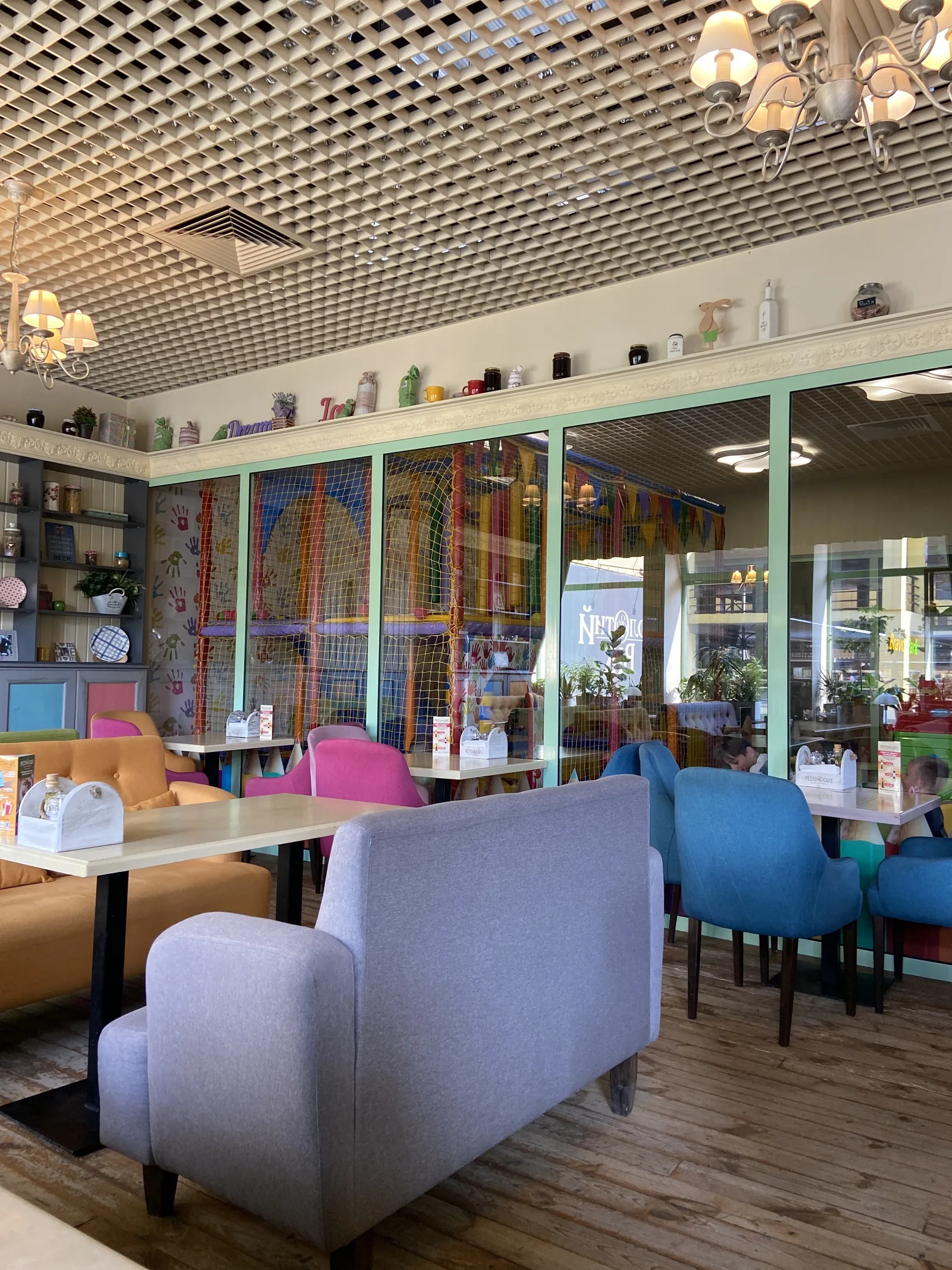 Pesto Cafe image 3