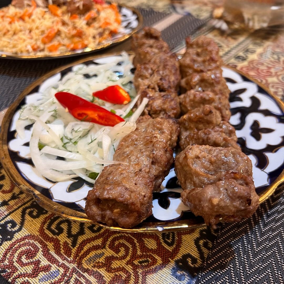 Uzbetskyy Plov image 10