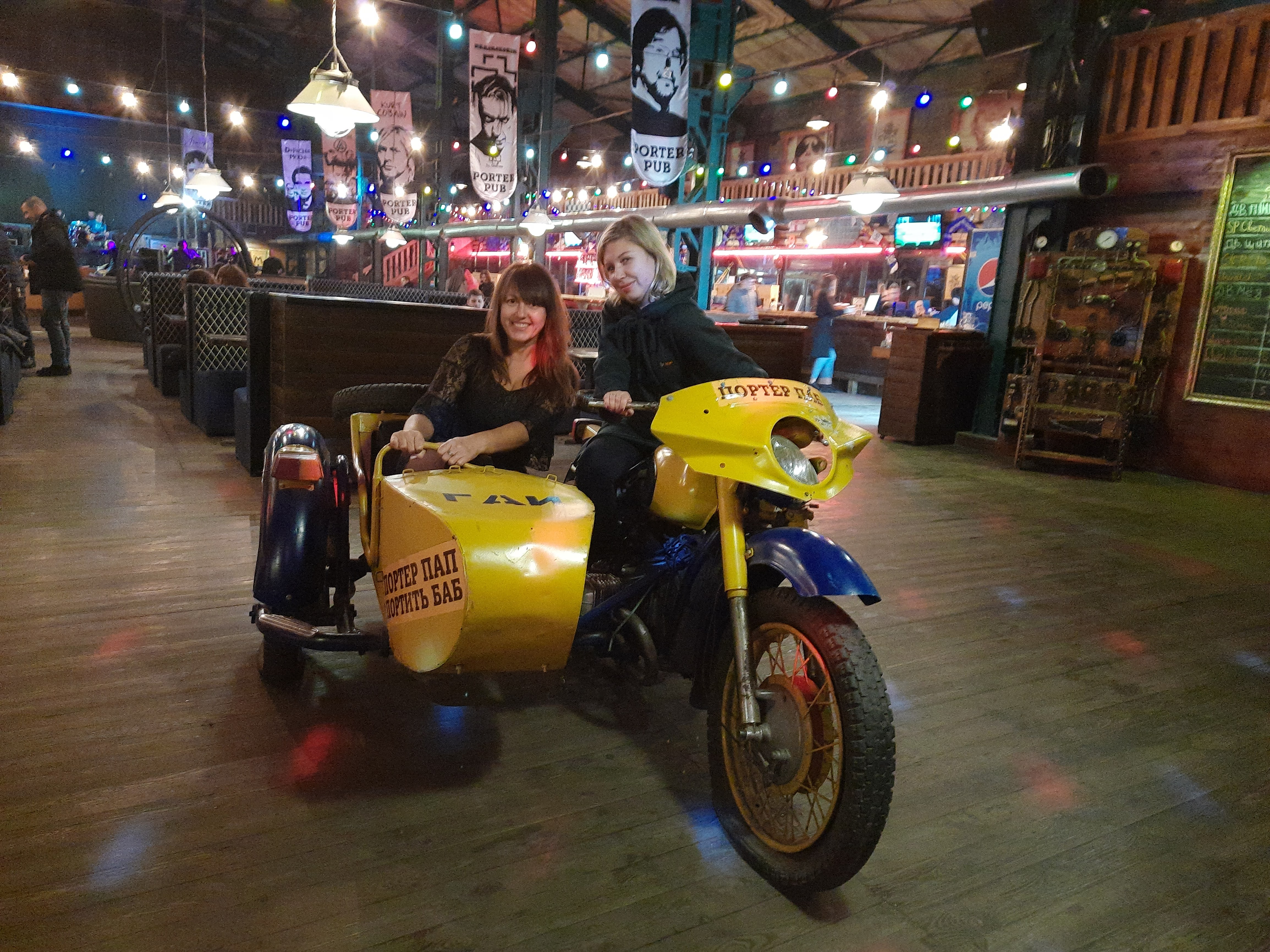 Porter Brew Pub на Жилянській-2500 метрів залу з великим екраном 6*6метрів! image 8