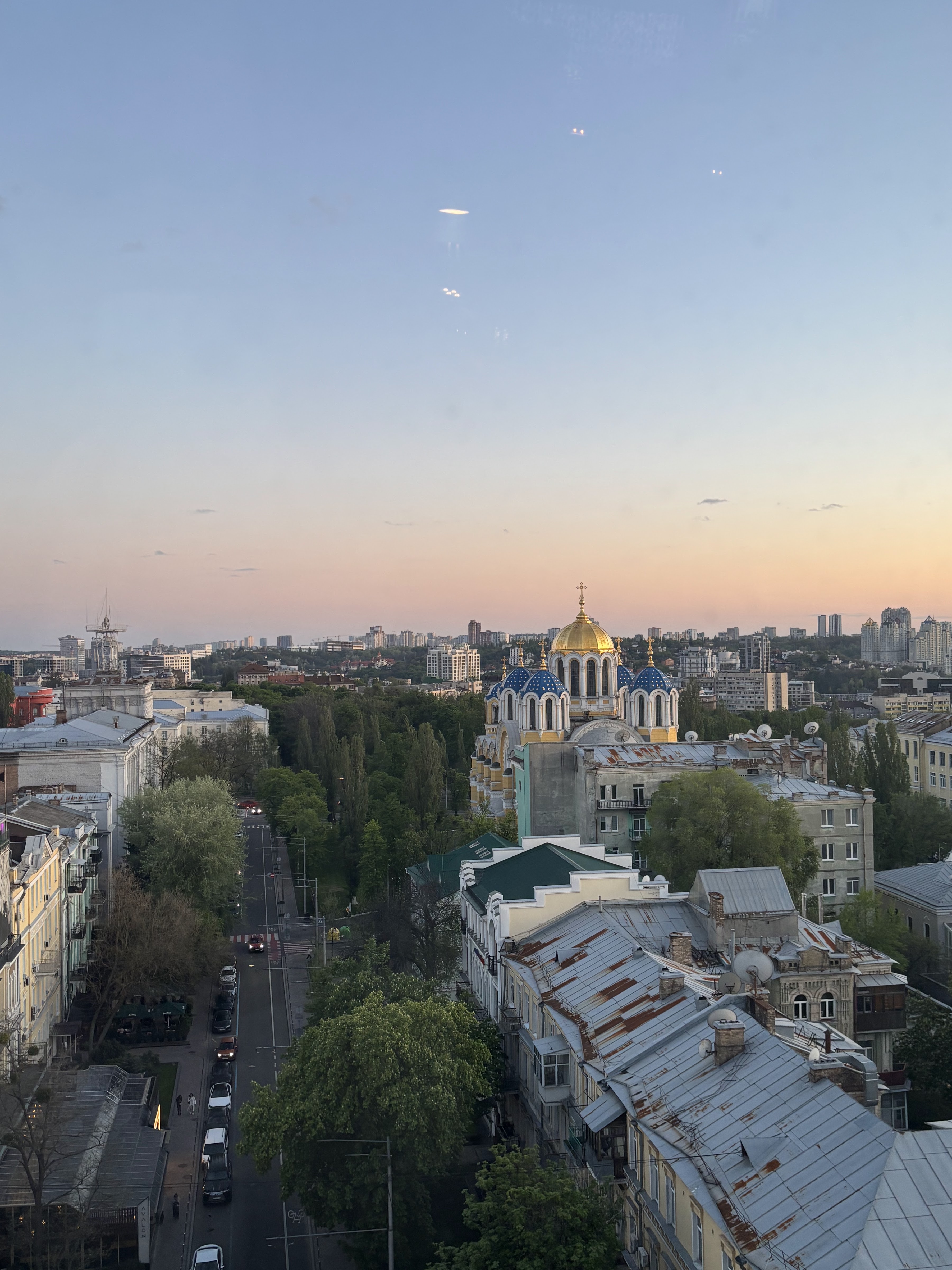 11 Mirrors Restaurant & Bar by FACE the Service image 5