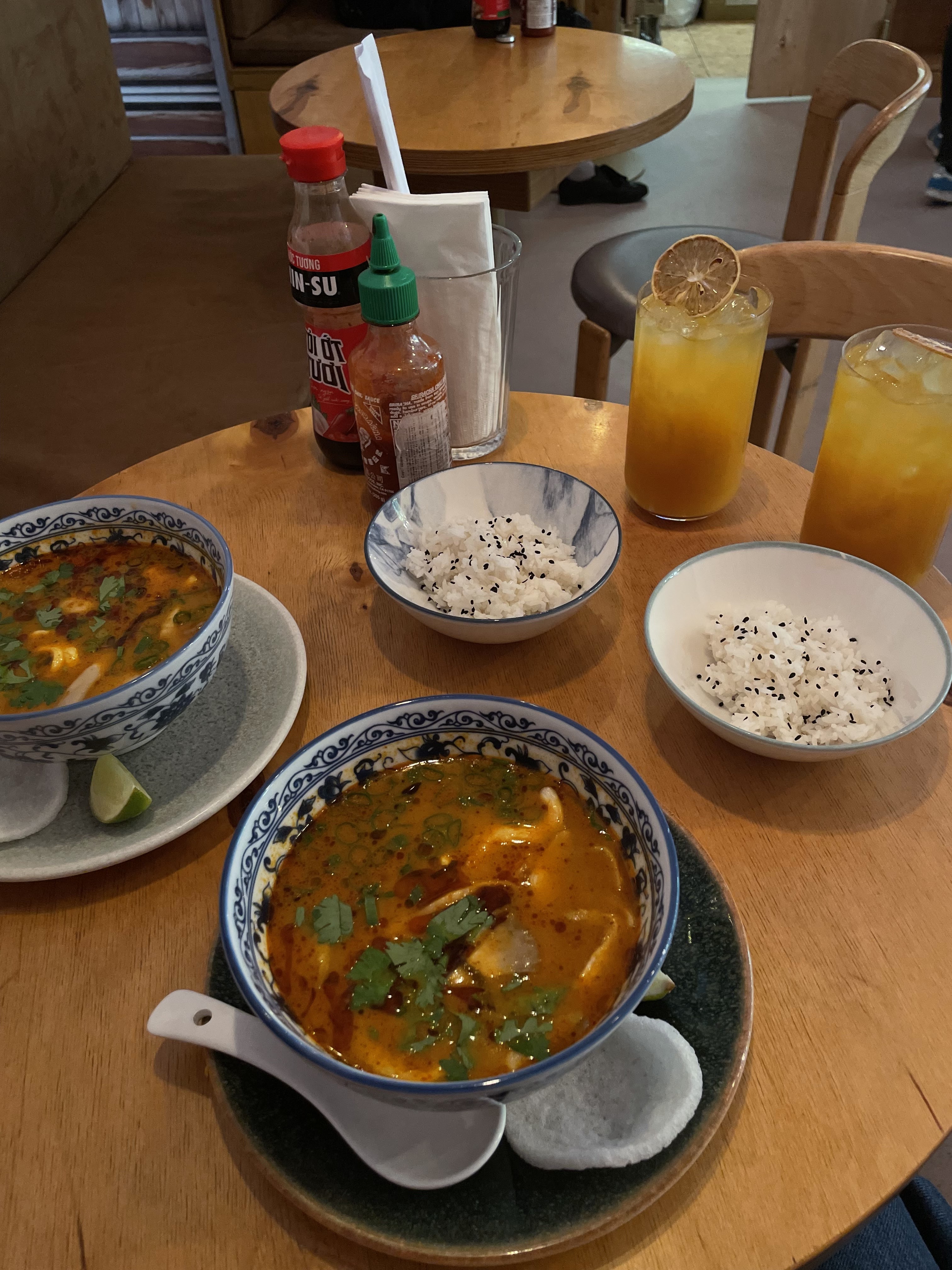 HANH cafe & market image 4