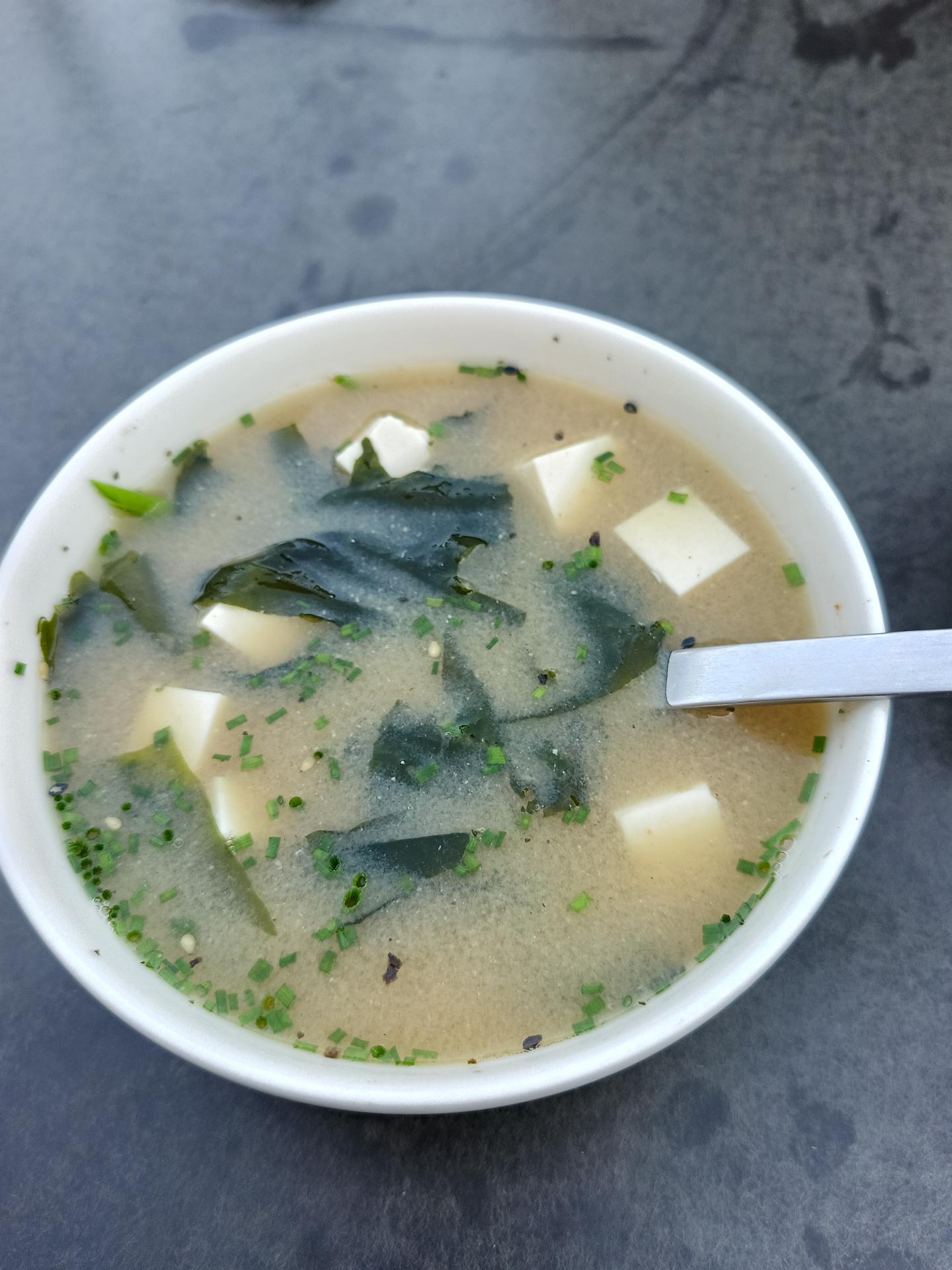 Yaponsʹkyy Pryvit image 9