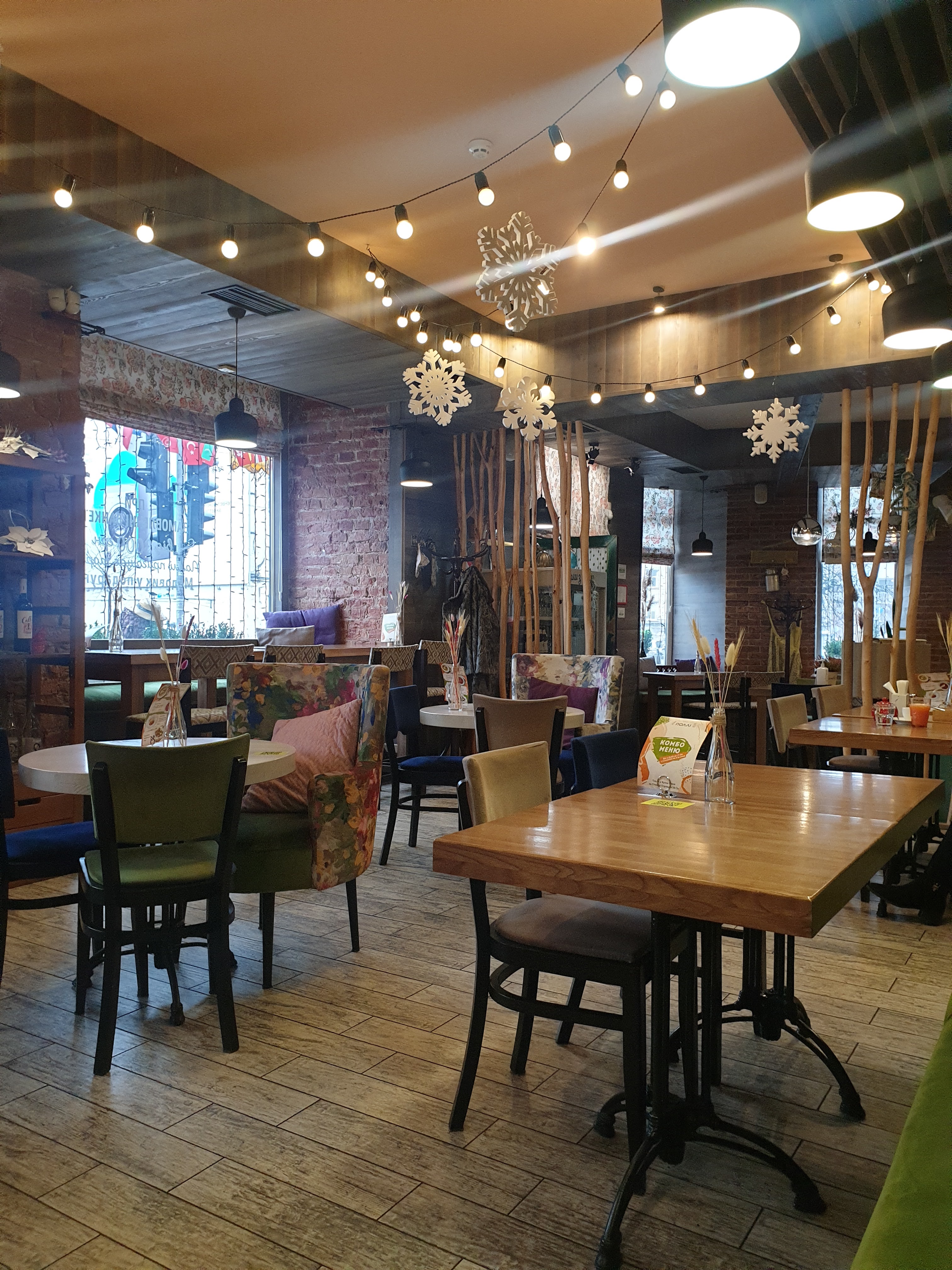 Kitchen Polly image 5