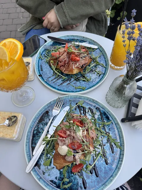 Київська Bruschetta image 4