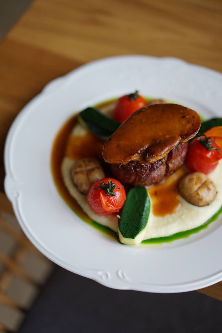 Novella Restaurant image 2