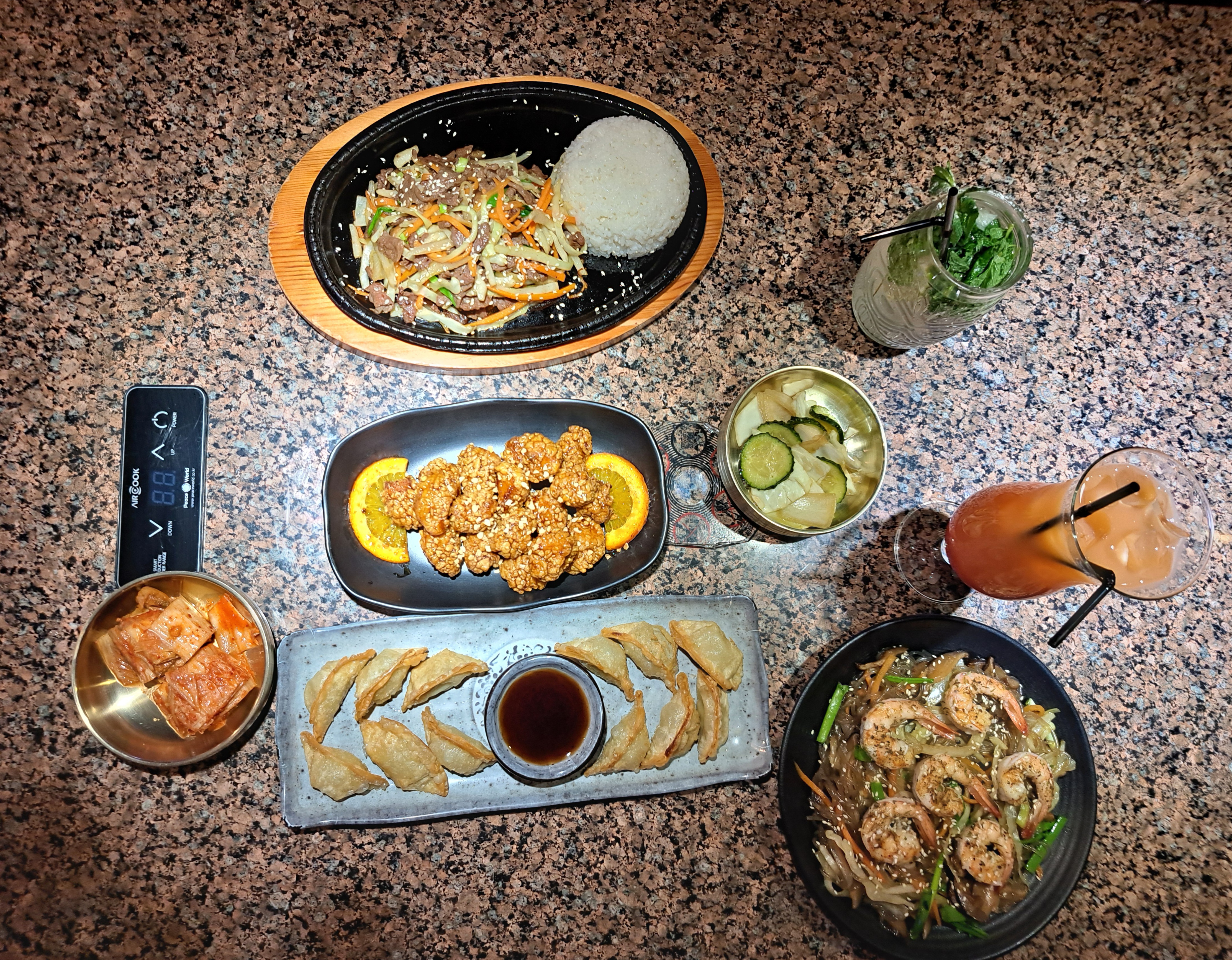 Seoul Soul KOREAN BBQ Karaoke 서울 image 7