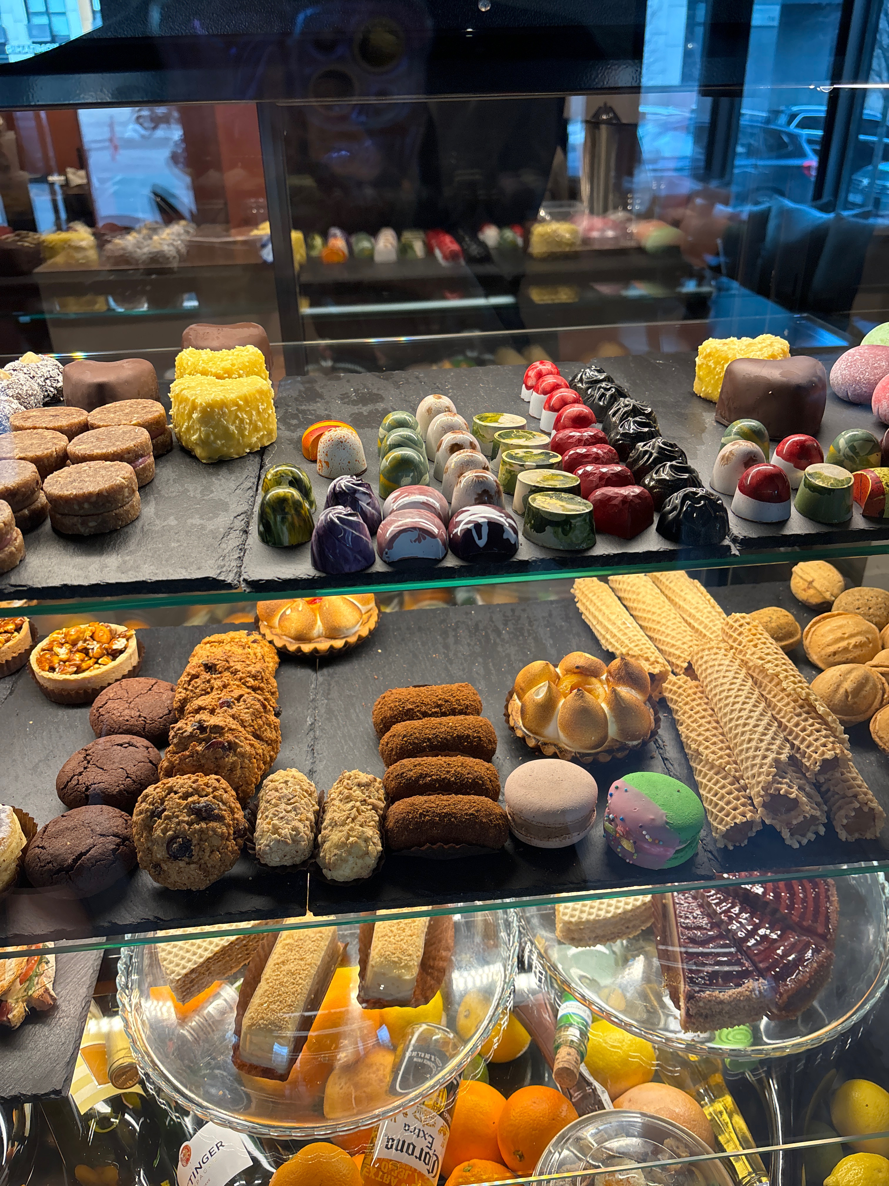 LIPKIй HOUSE cafe.design.emotions image 9