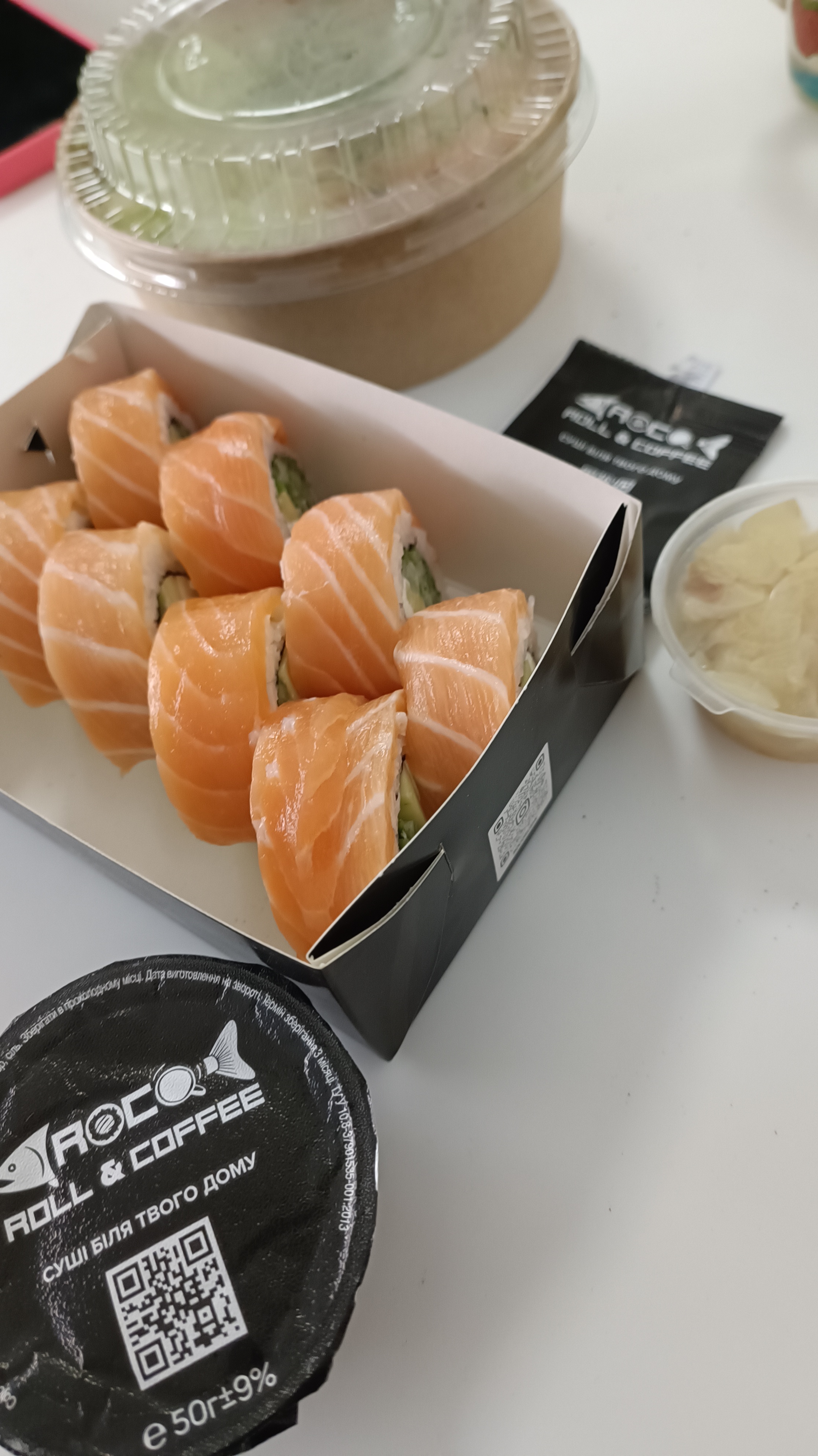 ROCO Sushi - доставка суші image 8