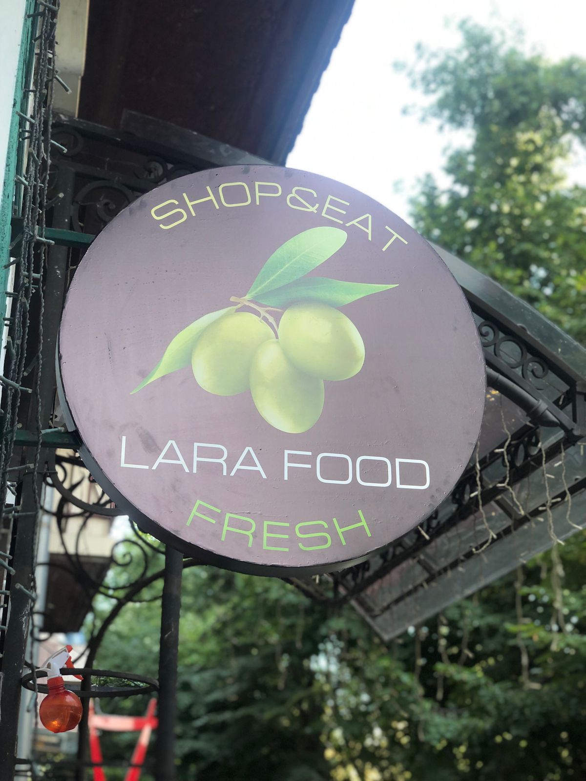 Lara Food image 3