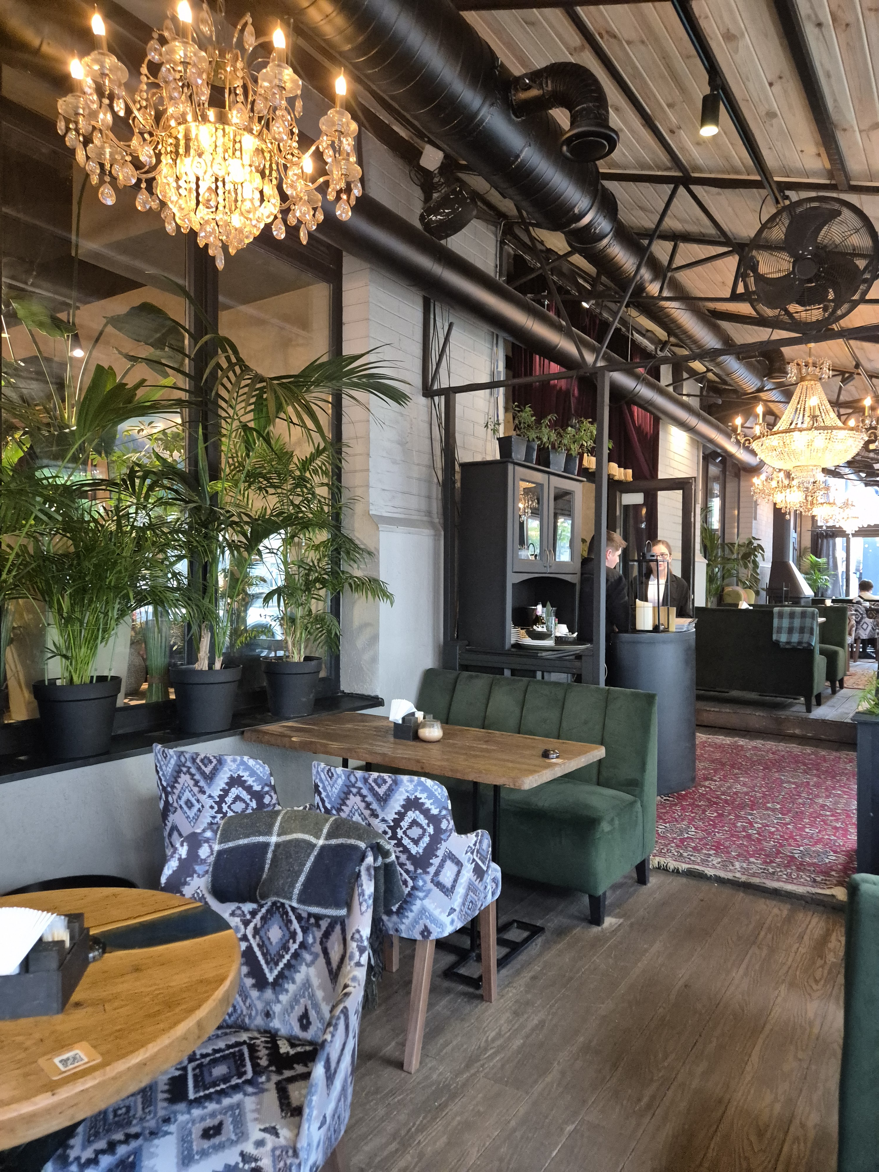 Capo di Monte image 5