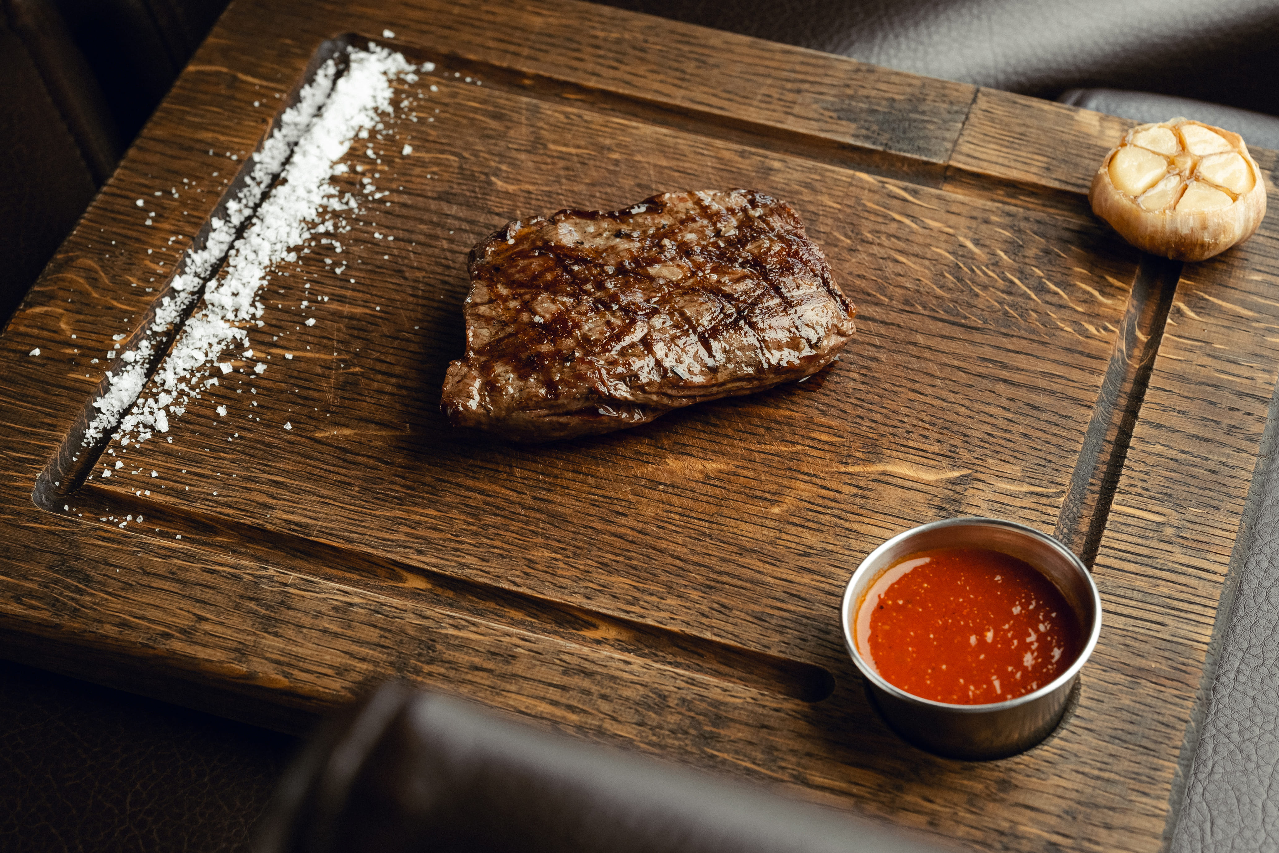 BEEF meat & wine image 2