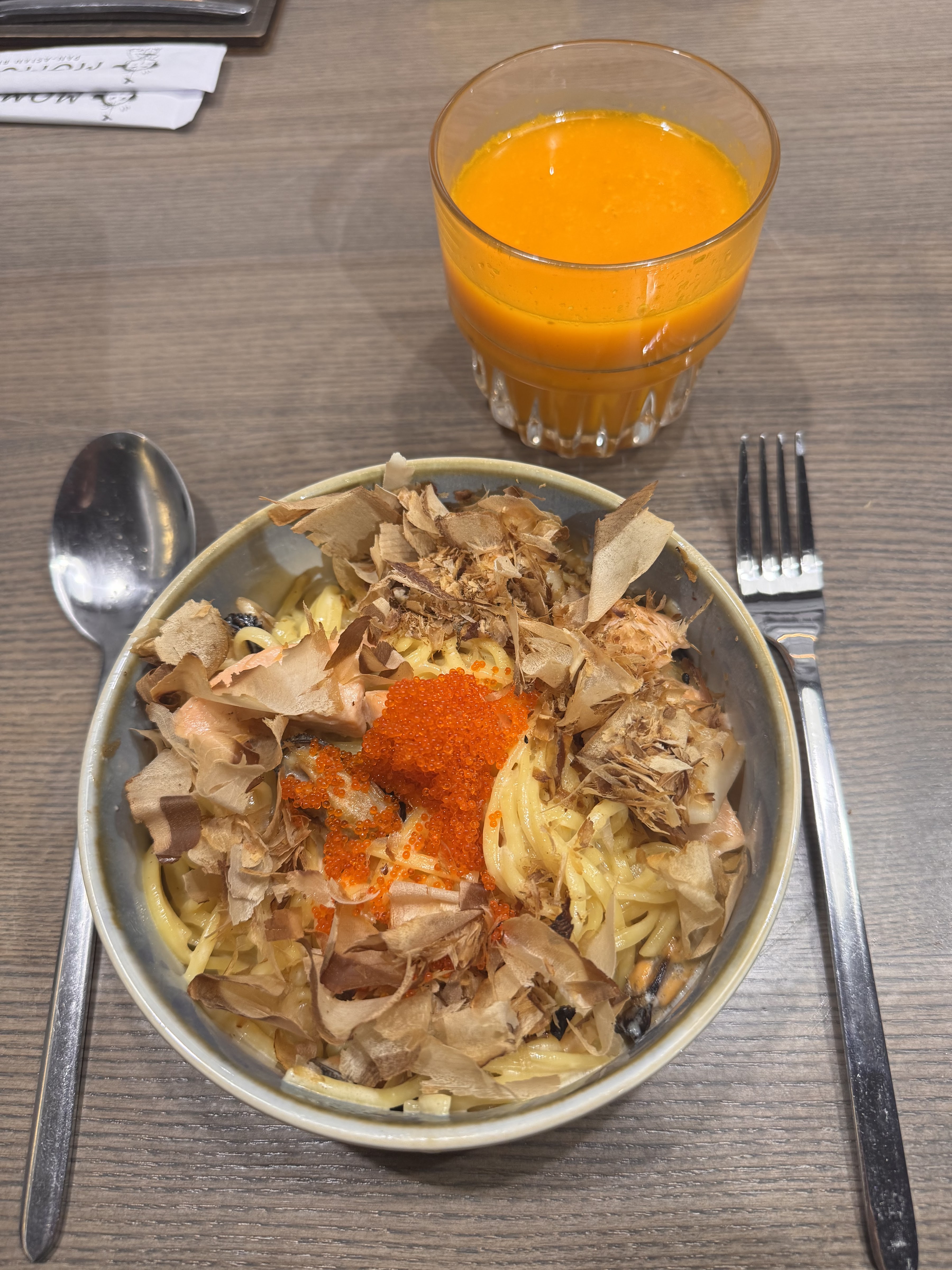 MOMOSHI PAN-ASIAN BISTRO image 3