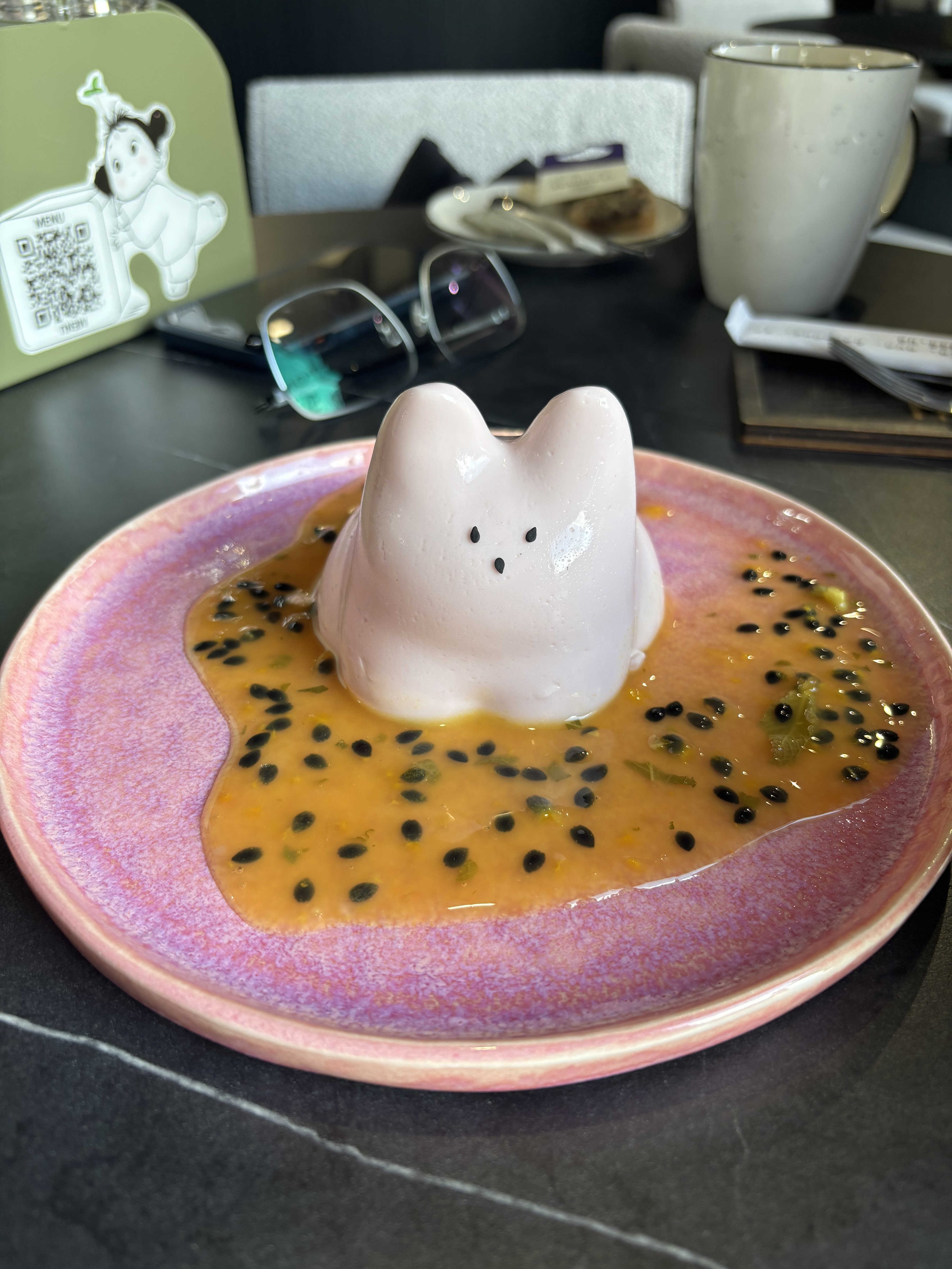 MOMOSHI PAN-ASIAN BISTRO image 9