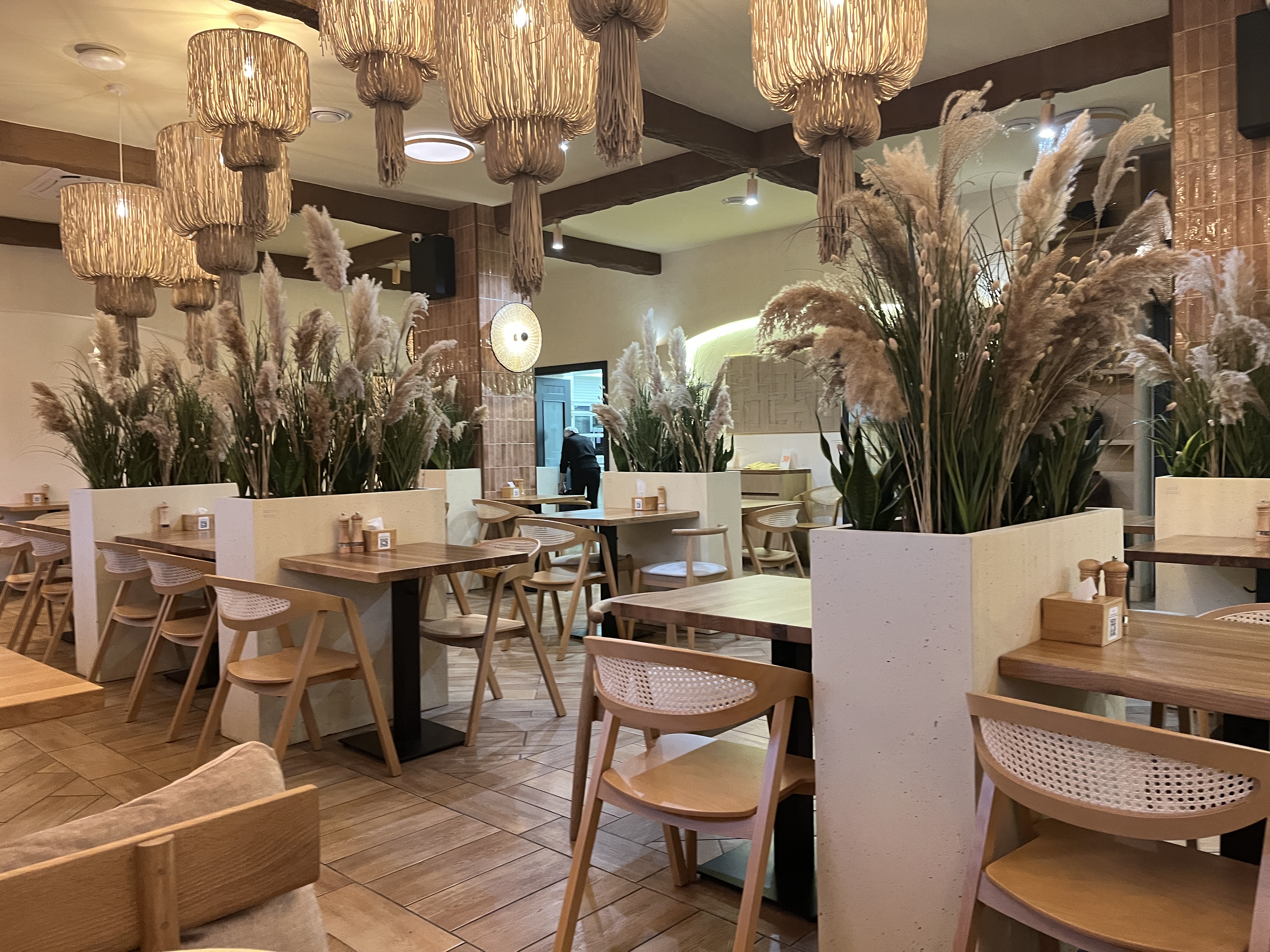 Mam Kukhnya, Shcho Poruch image 4