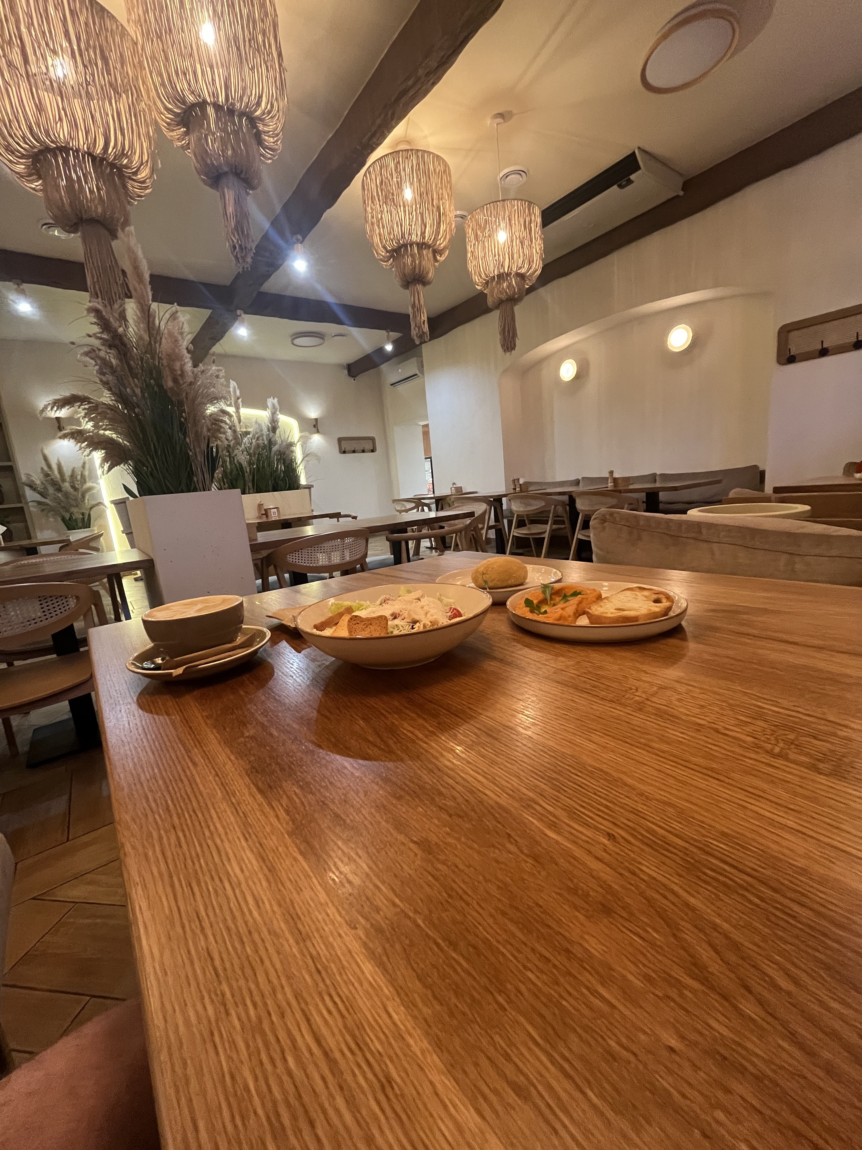 Mam Kukhnya, Shcho Poruch image 9