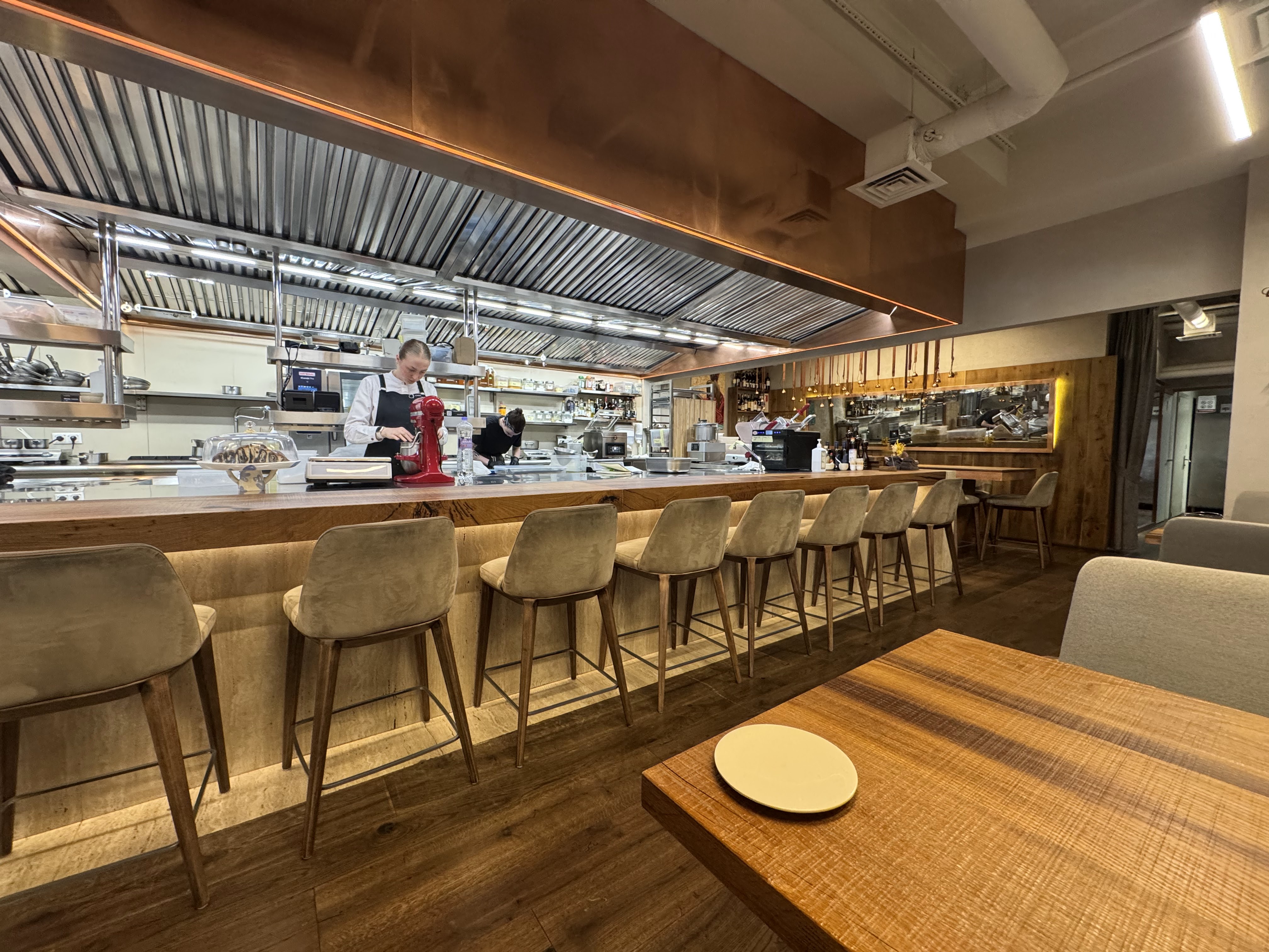 CHEF's TABLE image 1