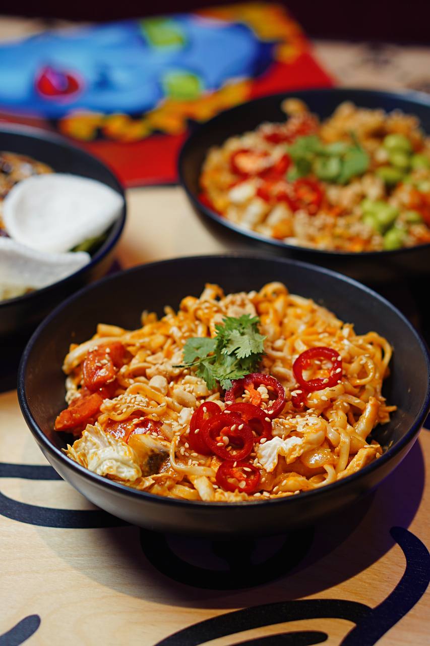 Chin Chin - Restaurant & Bar image 2