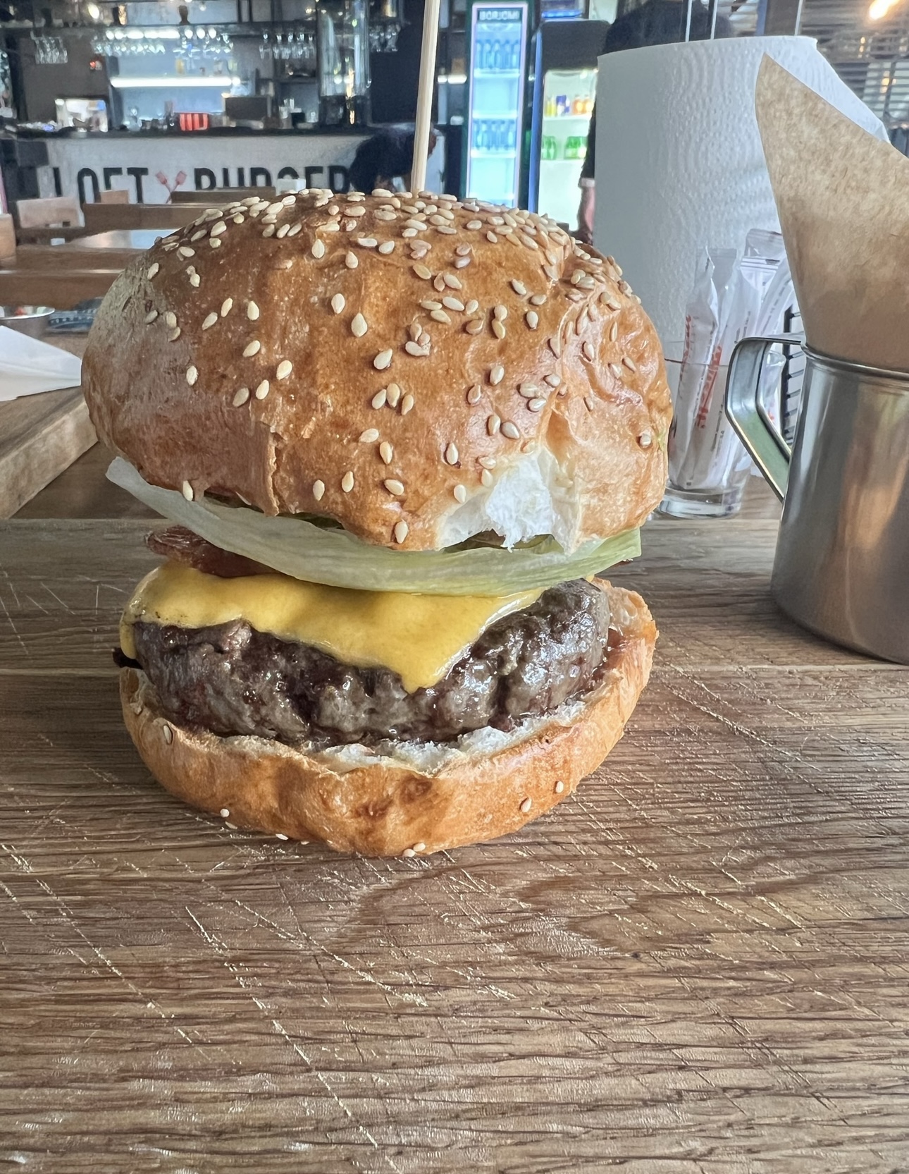 Loft Burgers image 4