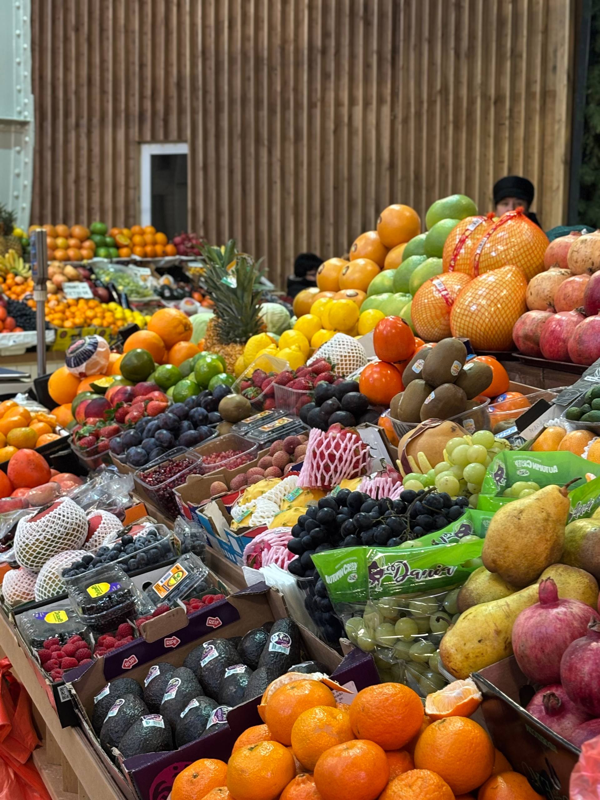 Бессарабка. Ринок Їжі image 2