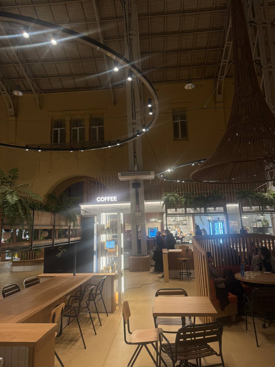 Бессарабка. Ринок Їжі image 8