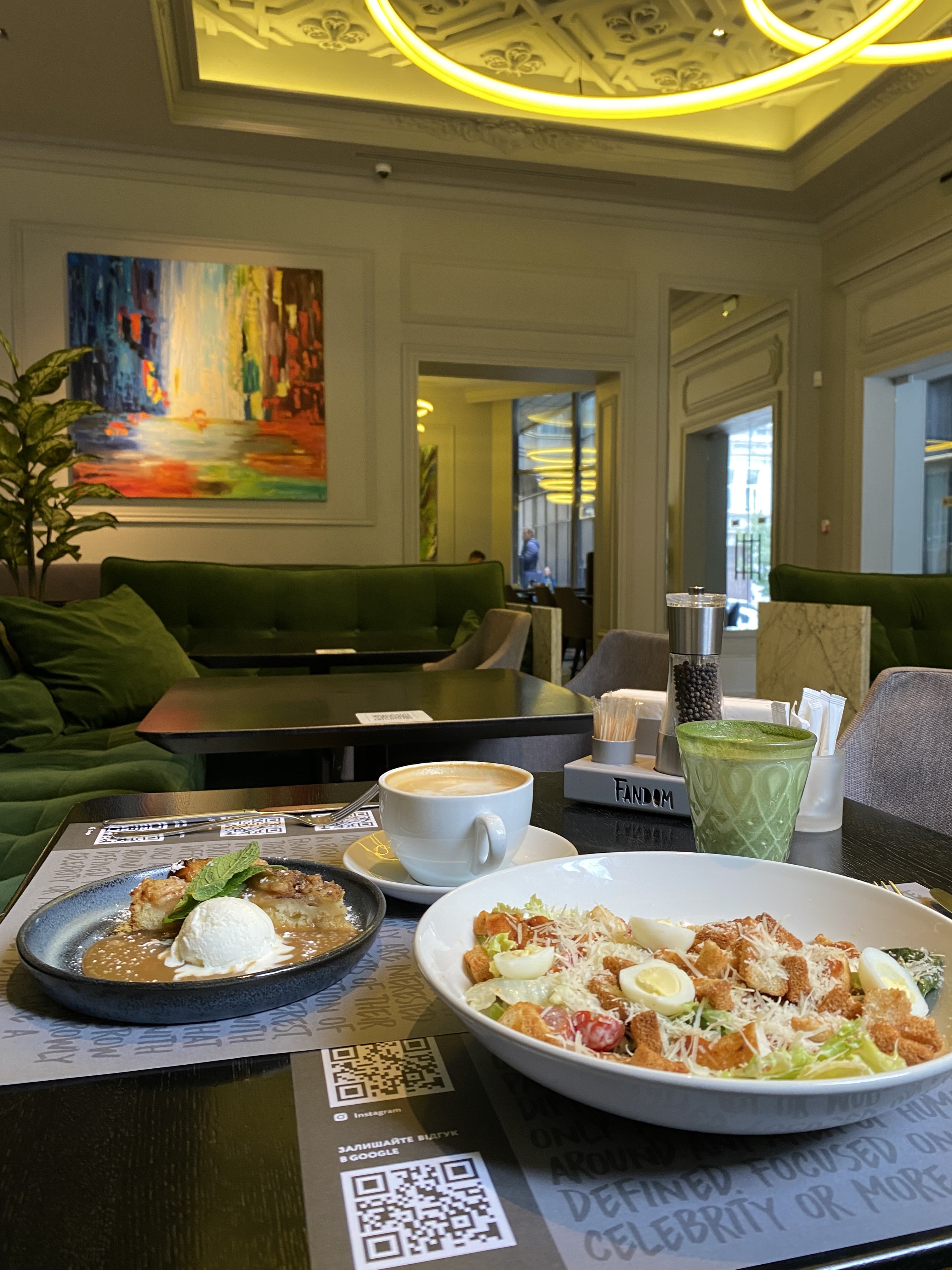 Fandom coffee bar image 7