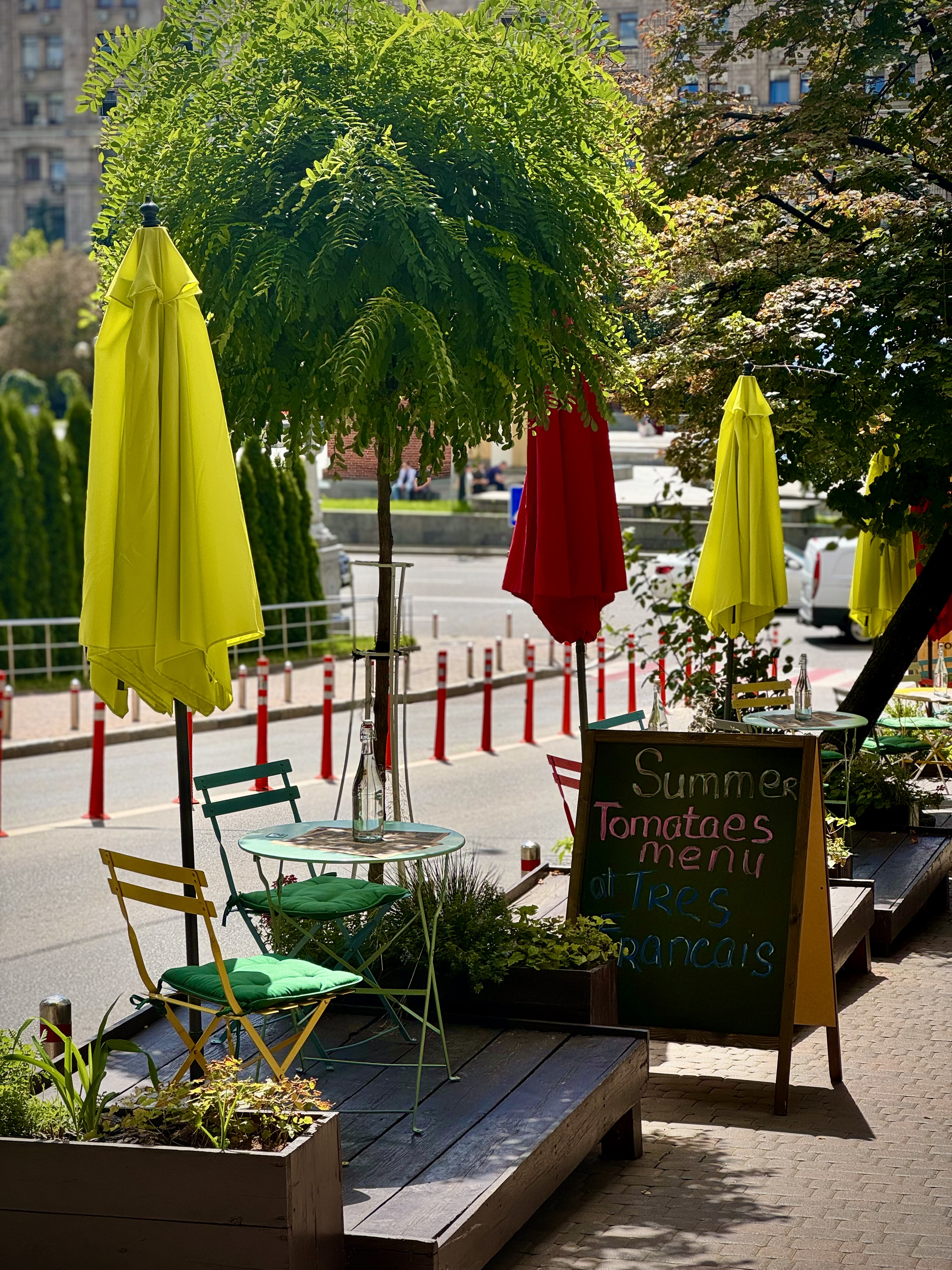 Tres Francais image 1