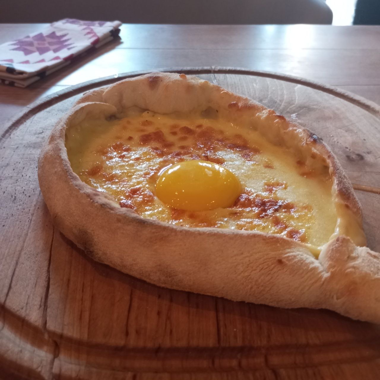 Khachapuri and wine image 4