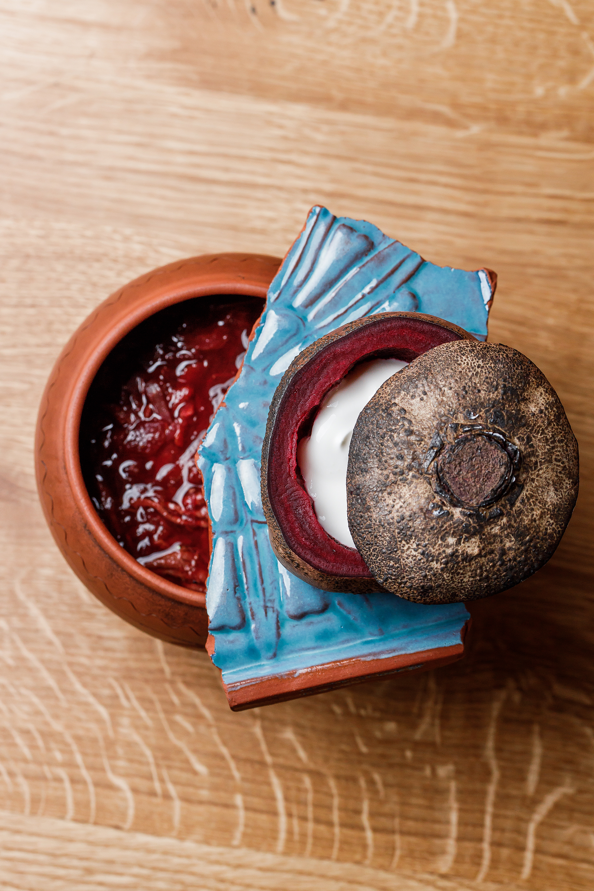 100 rokiv tomu vpered image 2