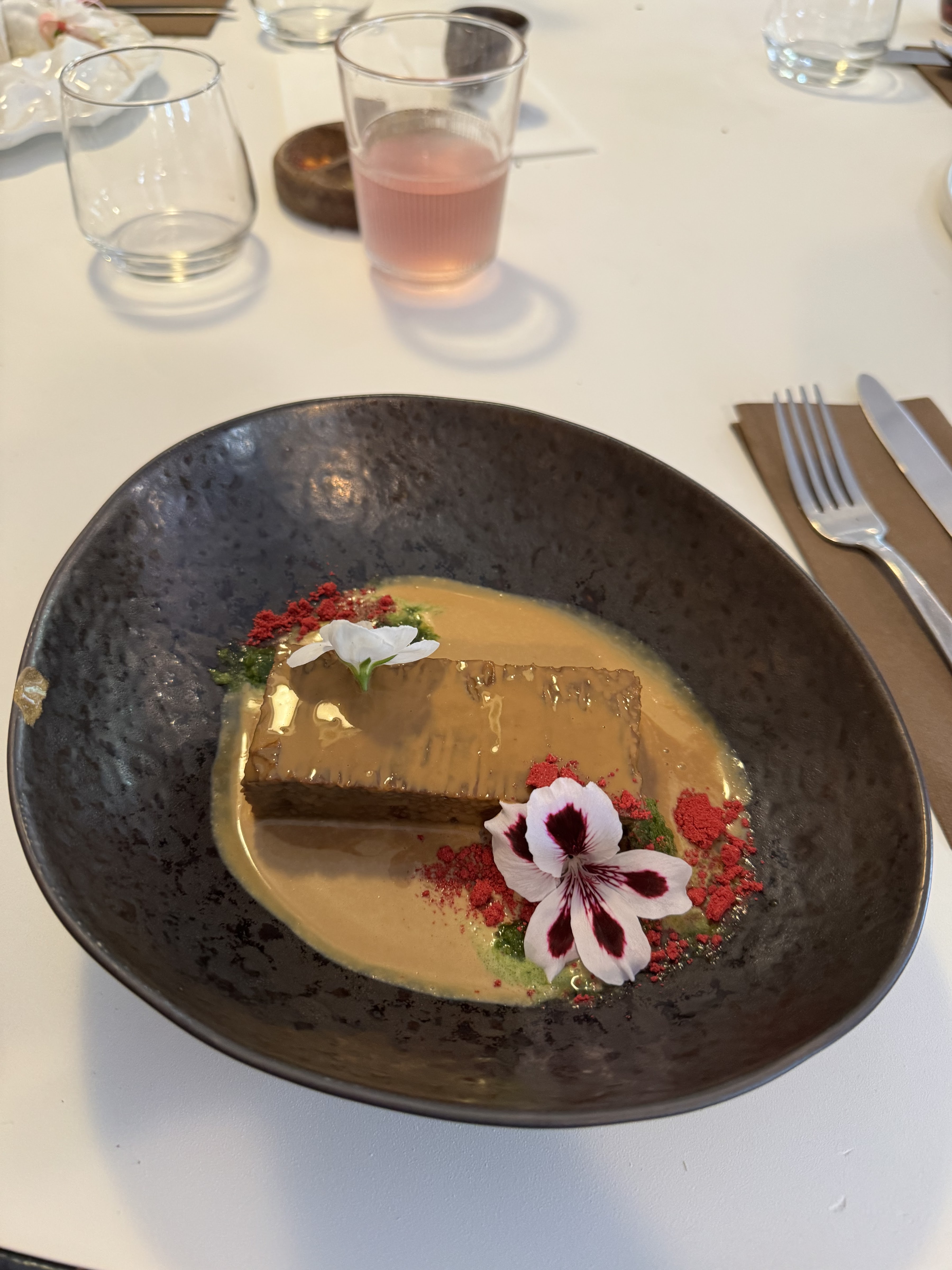 100 rokiv tomu vpered image 8