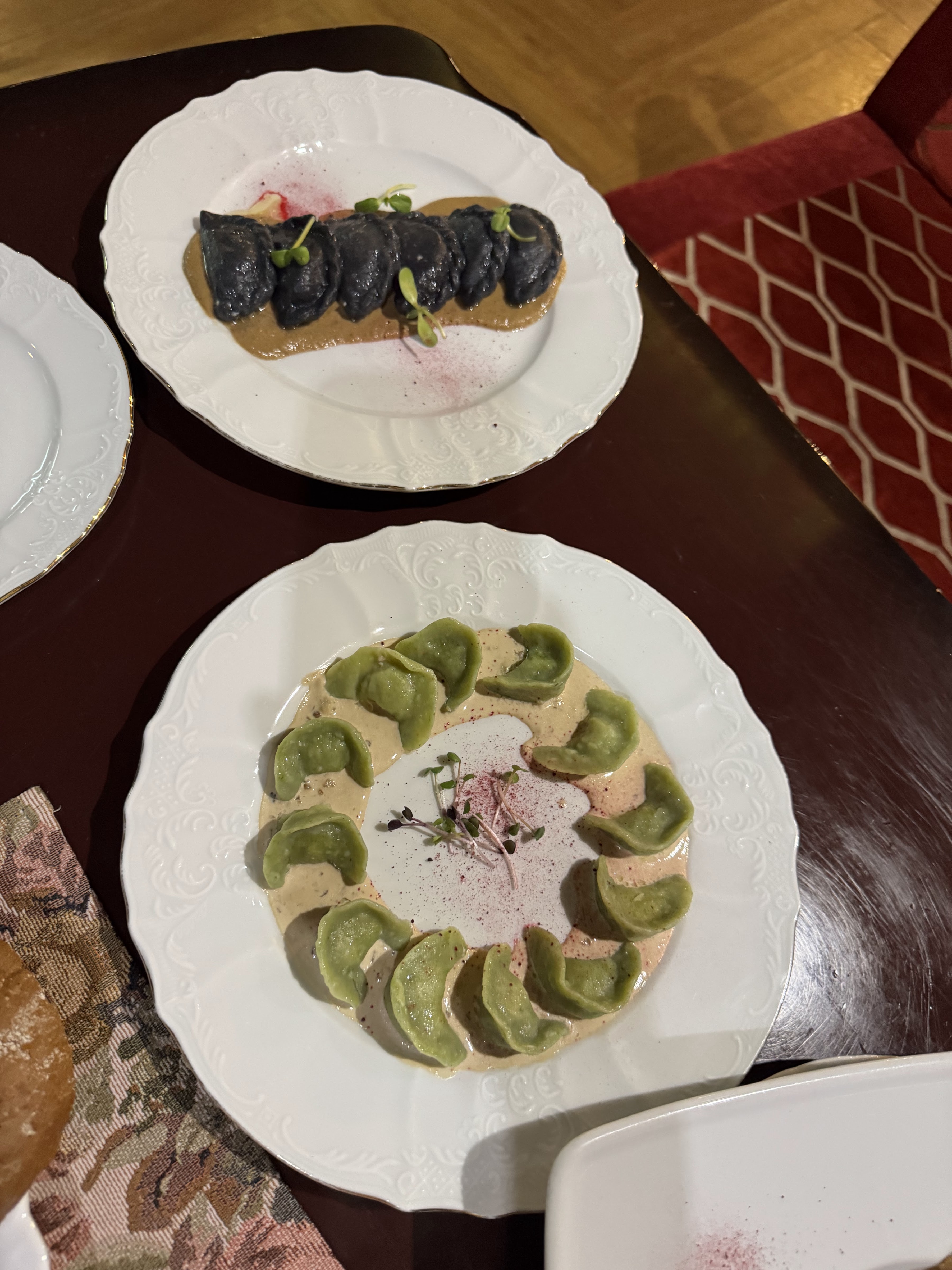 Za Dvoma Zaytsyamy image 3