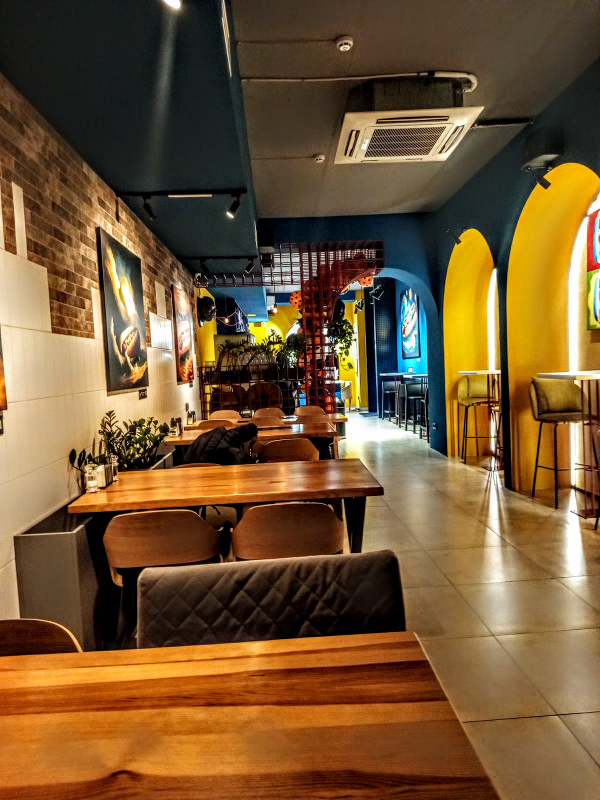 Hot Doggy Dog image 4