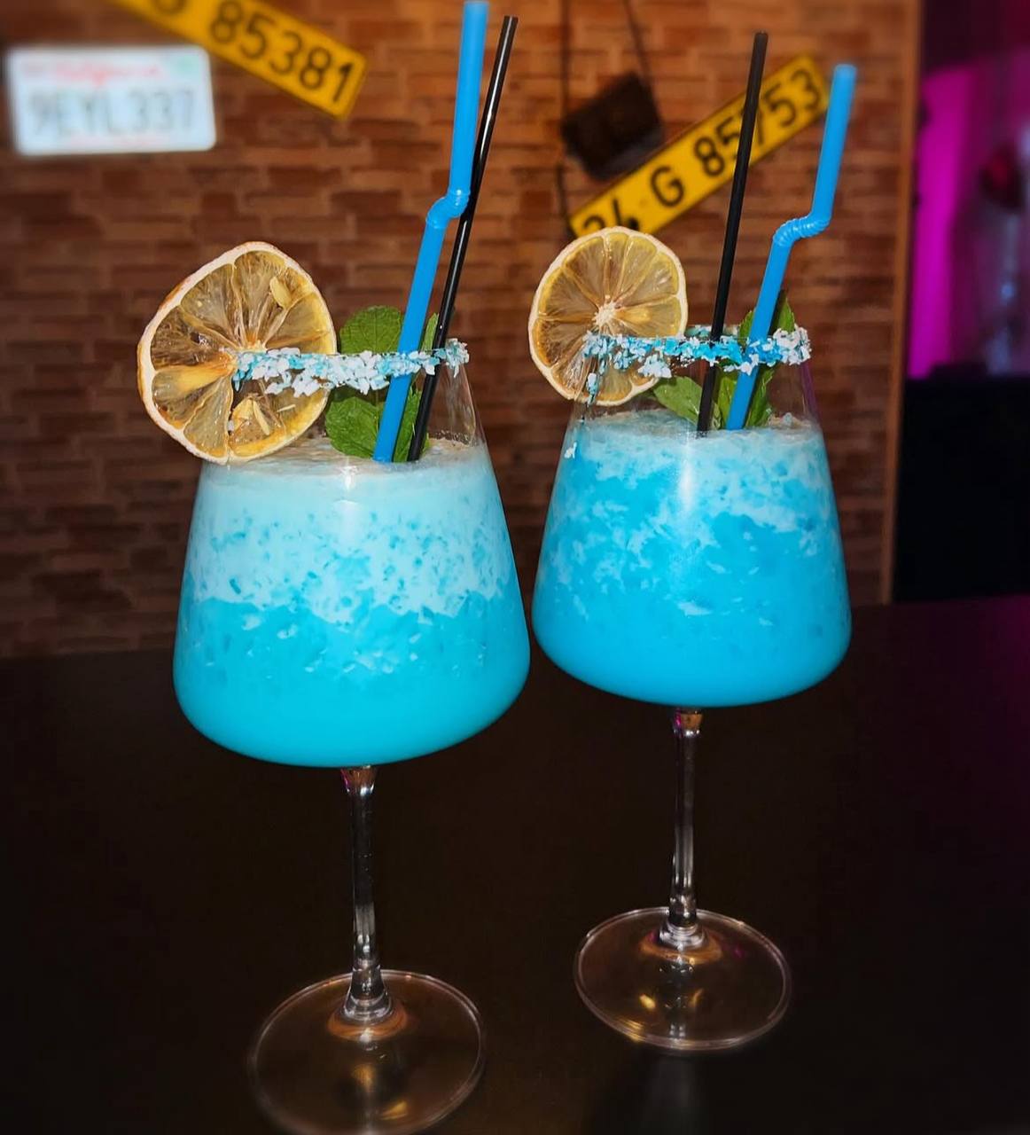 FriendsClub на Новобіличах, Київ, Академмістечко: пиво, піца, кальян image 4