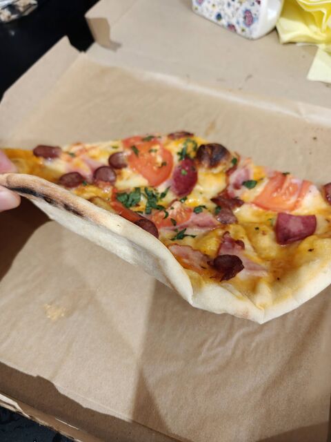 Pizza box image 1