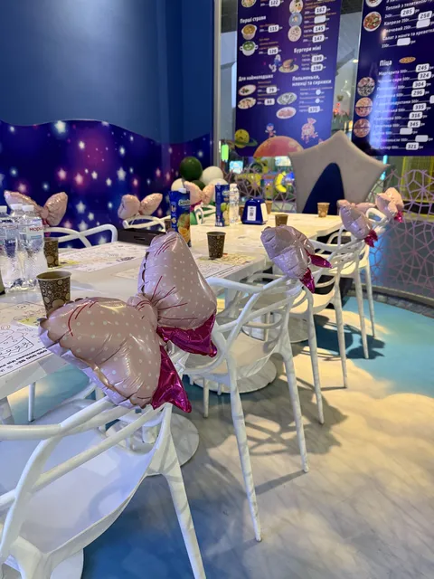 Сімейний ресторан "Galaxy Bar" image 3