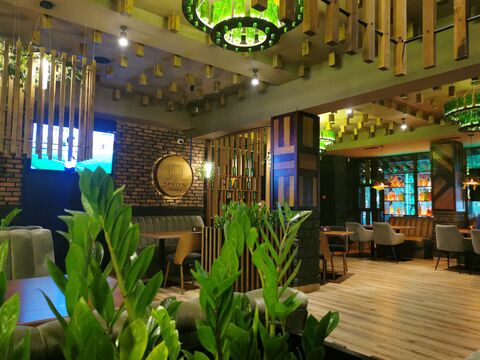 GASTROPUB "НЕЗАБАРОМ" image 4