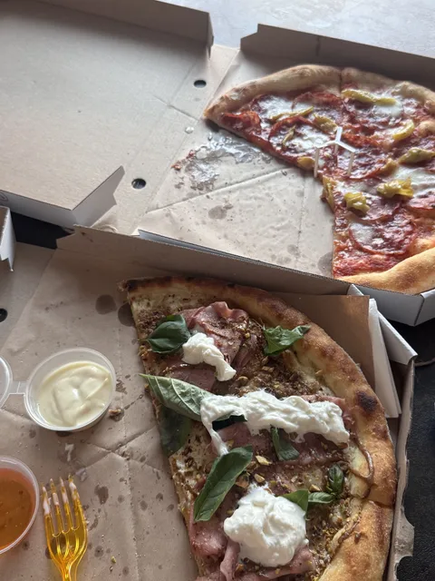 Kyiv.pizza image 3