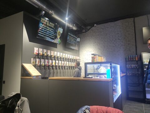 BeerCraft крамниця пива image 3