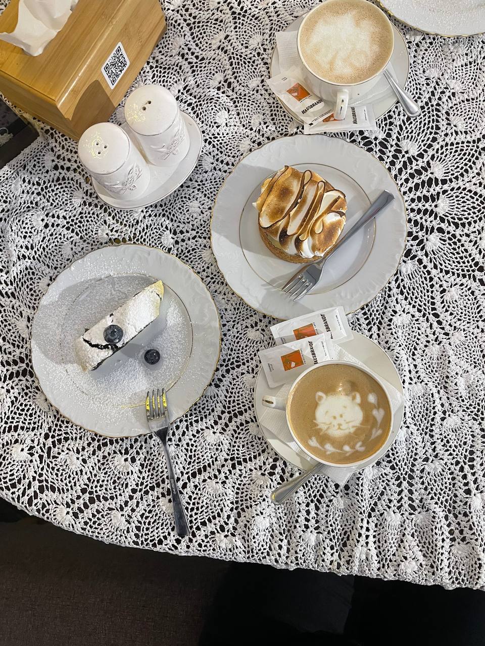 Cafe Delicio:us ЖК Місто Квітів image 9