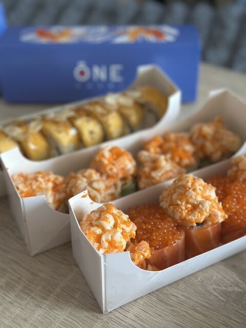 One sushi image 5