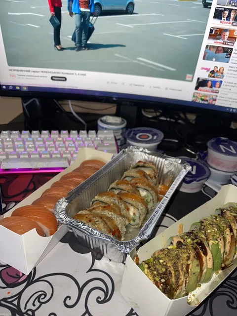 One sushi image 9