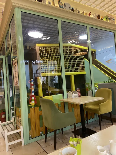Pesto Cafe image 5